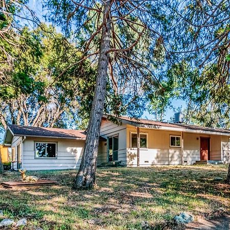 Pine Ridge Peak Villa โอกเฮิร์สต์ ภายนอก รูปภาพ